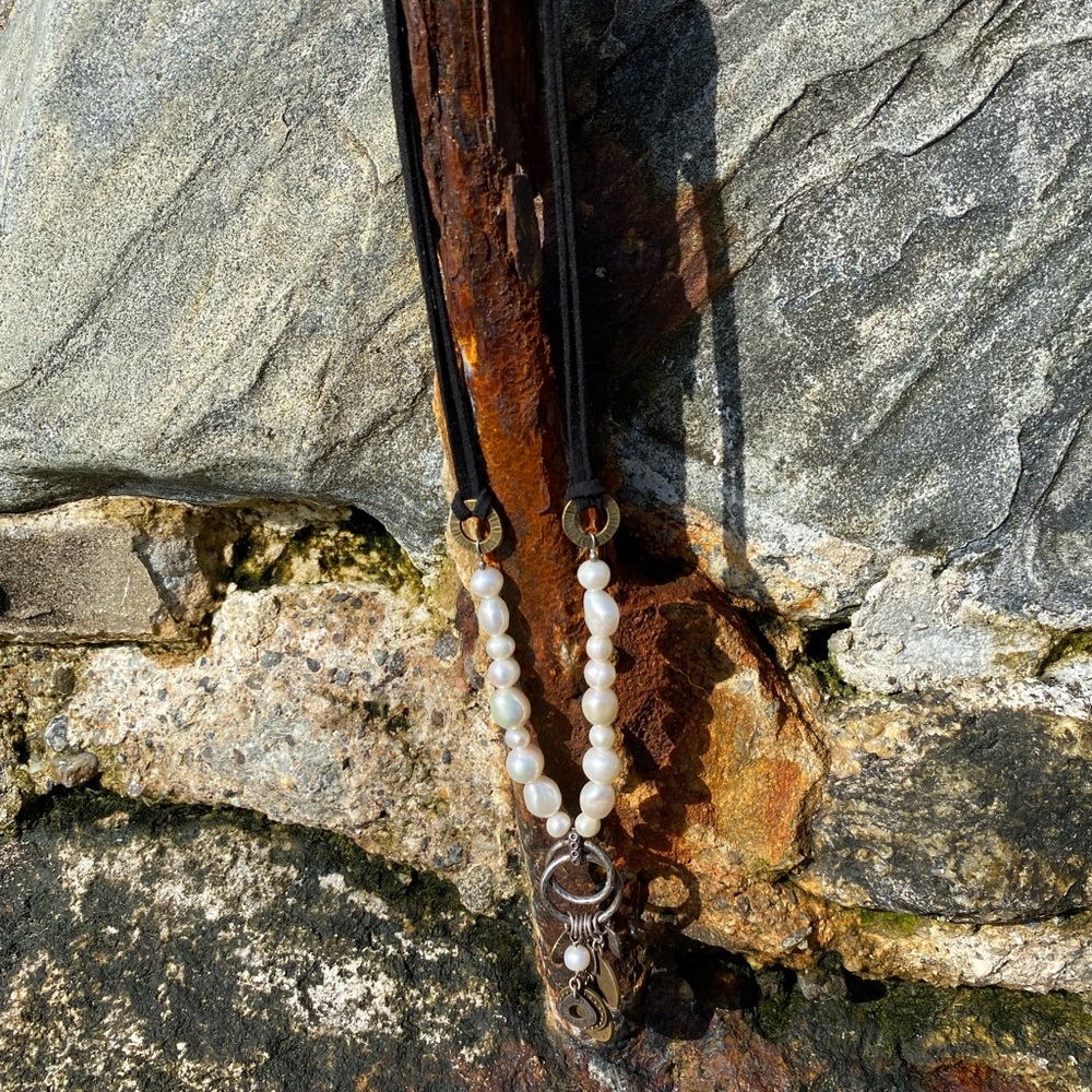 Silpada Faux Leather and Pearl Charm Necklace.